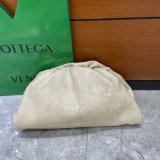 보테가 베네타 나파가죽 파우치백